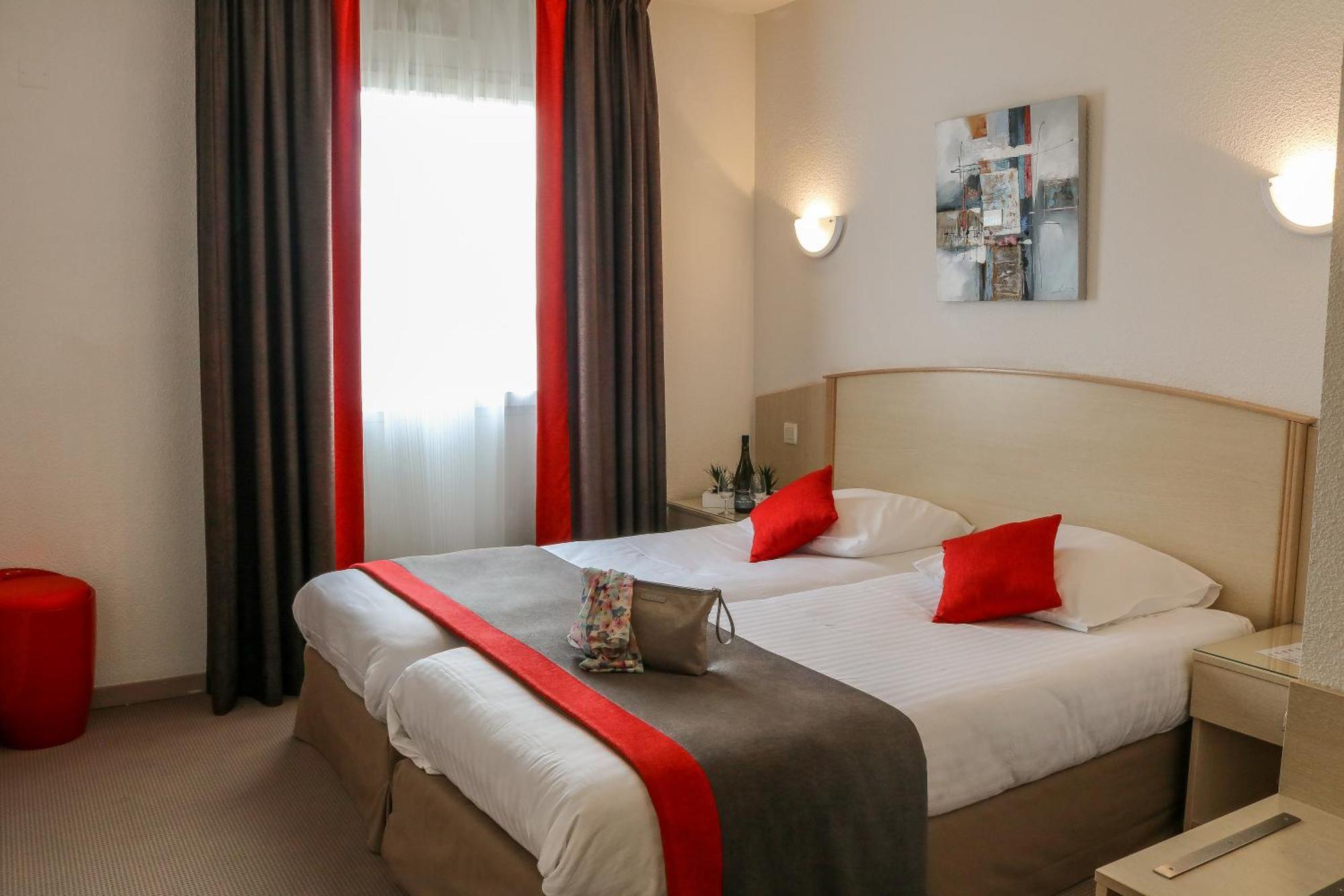 טורנוס Hotel Le Kolibri מראה חיצוני תמונה