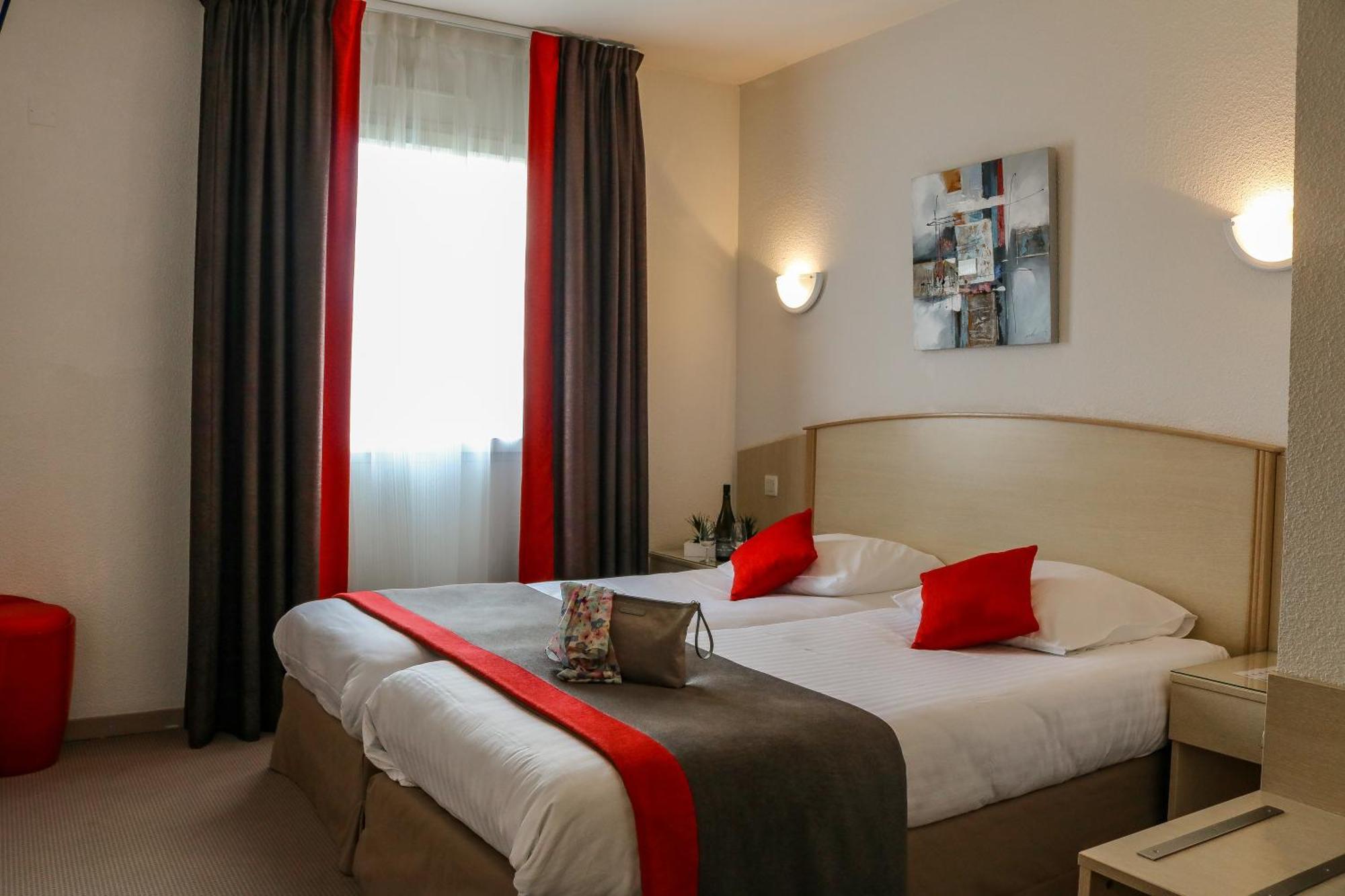 טורנוס Hotel Le Kolibri מראה חיצוני תמונה